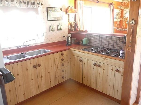 Cute Cottage - Cooks Beach Bach Bagian luar foto